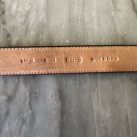 RARE! Coach Large Vintage Dog Leash Black Patent Leather with Red Grommets - Picture 6 of 10